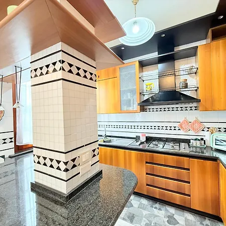 Se263 - Montemarciano, Comodo Trilocale Con Aria Condizionata Apartamento *